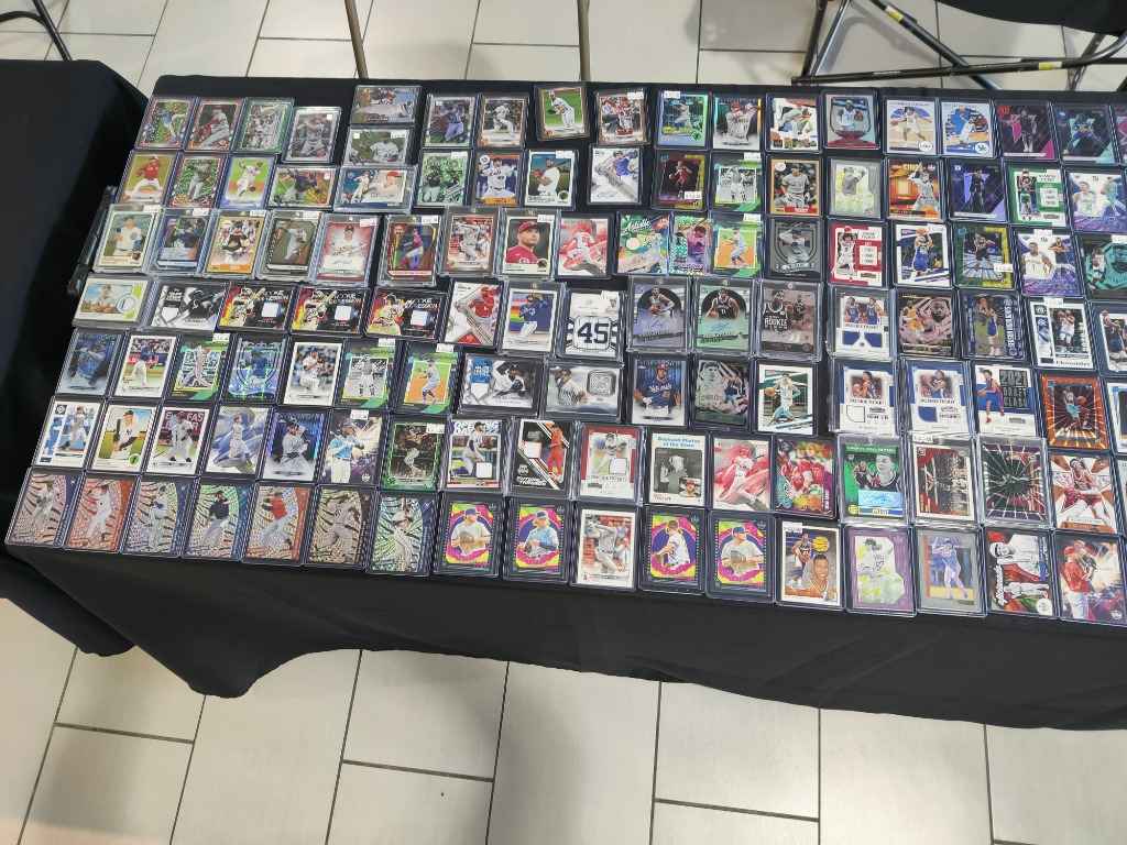 Twin Oaks Sports Card and Collectible Shows (Feb 2024), Auburn USA